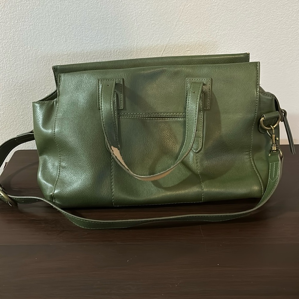 Universal Thread Women’s Handbag, Wear and Tear (See Pics)